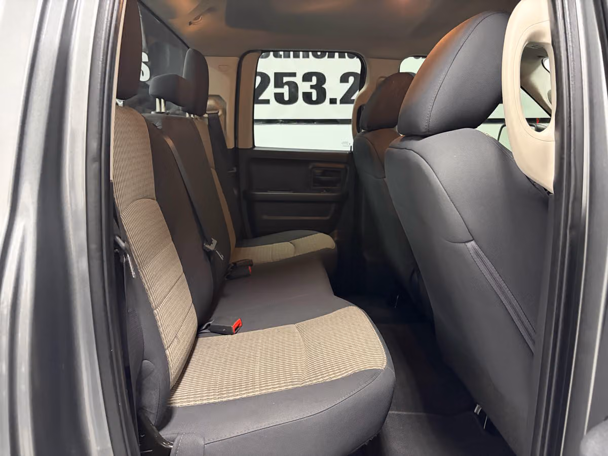 2012 Ram 1500 ST Quad Cab Image 19