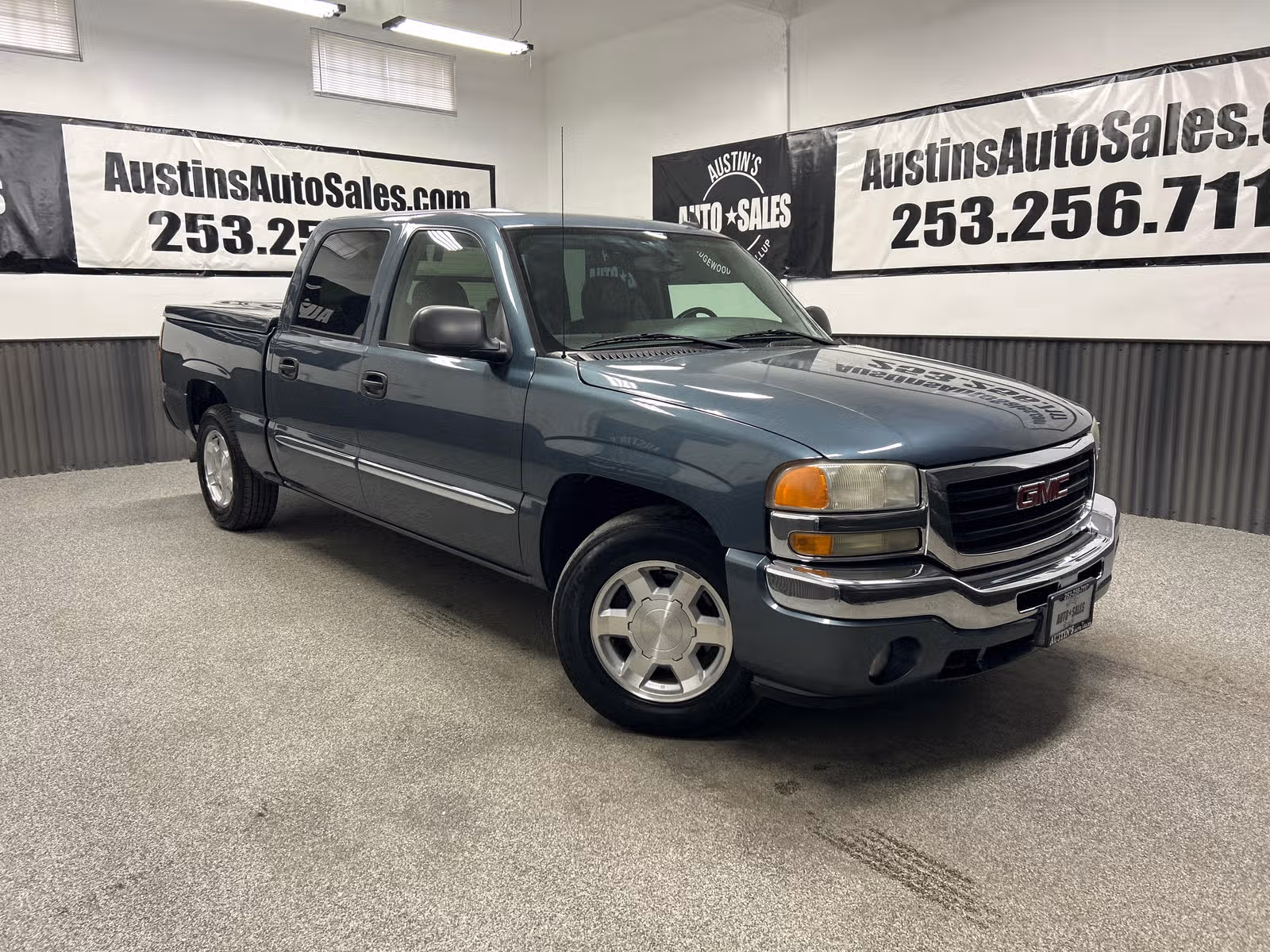2006 GMC Sierra 1500 SLT Crew Cab Upper Image 1