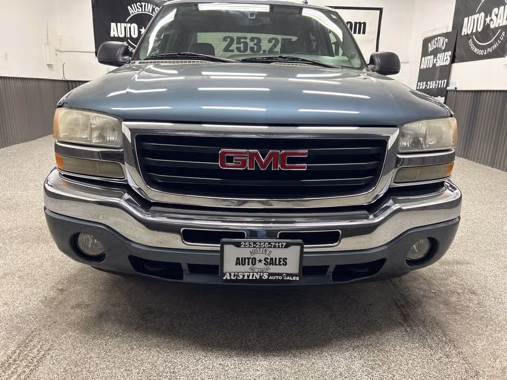 2006 GMC Sierra 1500 SLT Crew Cab Image 2