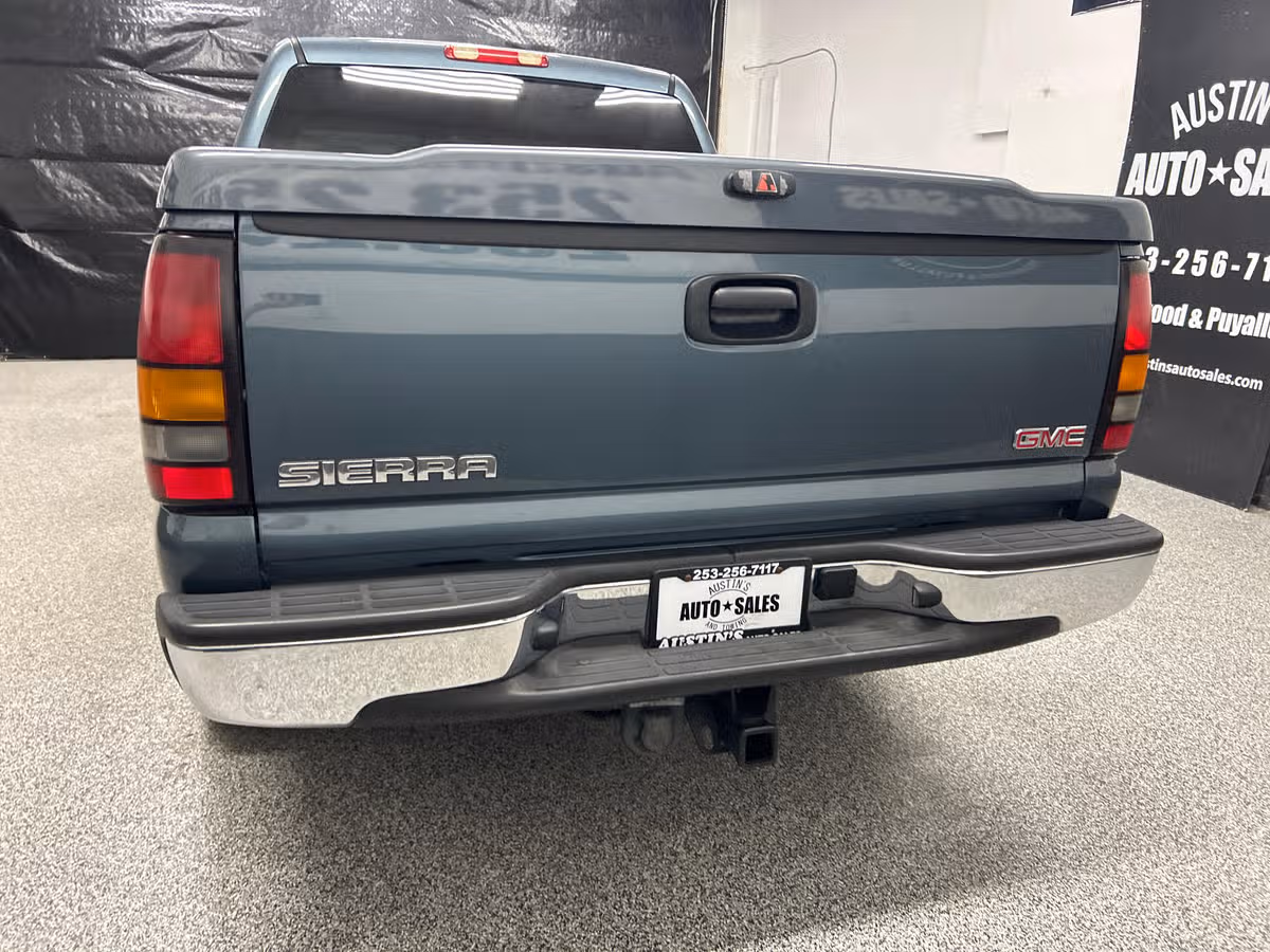 2006 GMC Sierra 1500 SLT Crew Cab Image 5
