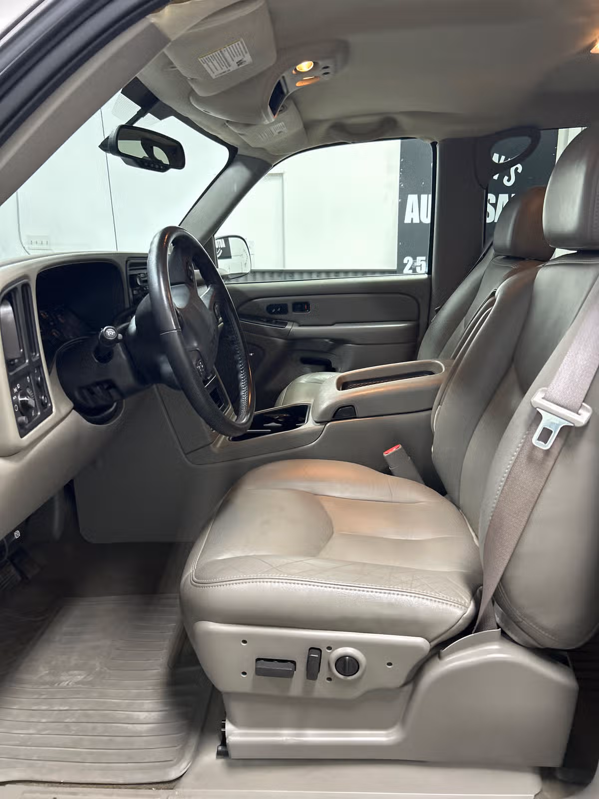 2006 GMC Sierra 1500 SLT Crew Cab Image 7