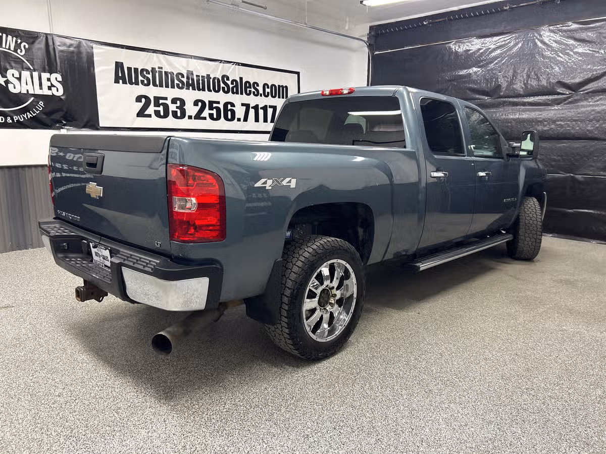 2008 Chevrolet Silverado 2500HD LT1 Crew Cab Image 6
