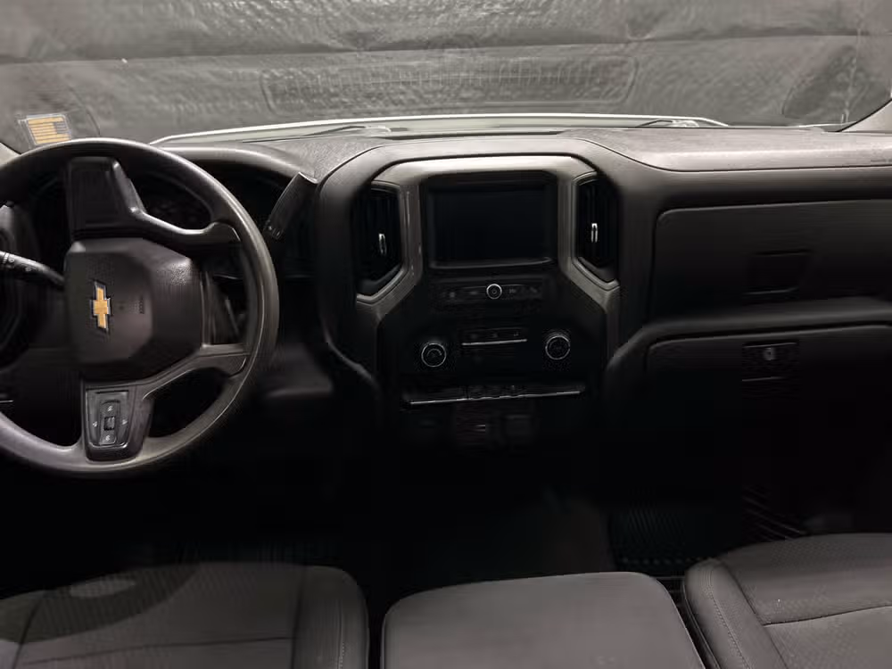 2020 Chevrolet Silverado 1500 Custom Crew Cab Image 11