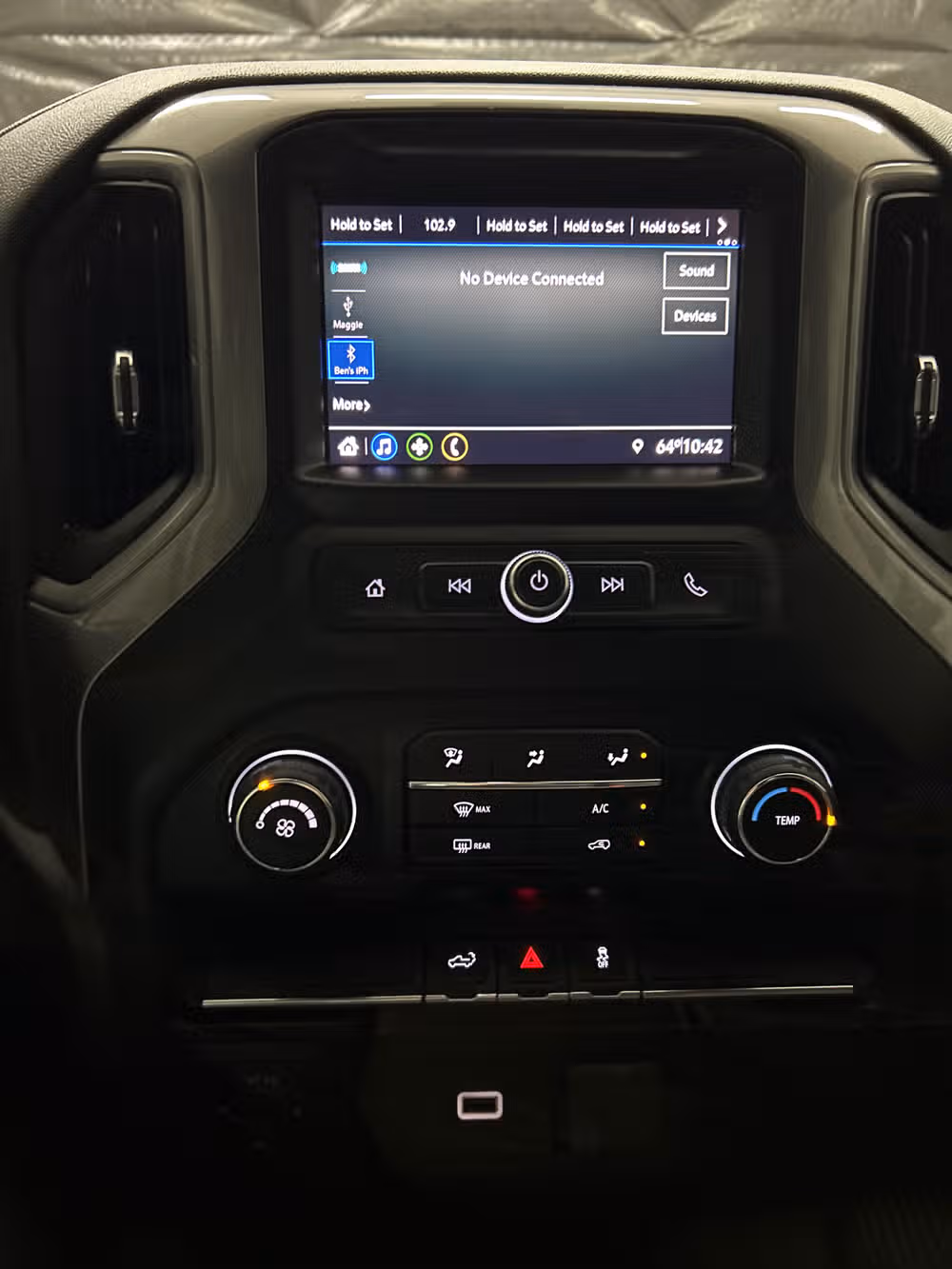 2020 Chevrolet Silverado 1500 Custom Crew Cab Image 15