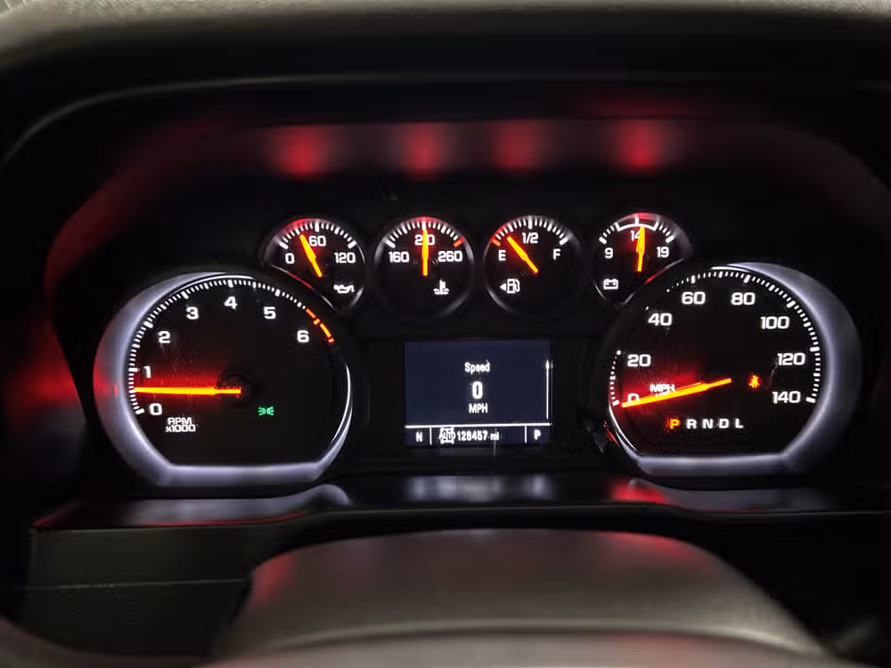 2020 Chevrolet Silverado 1500 Custom Crew Cab Image 17