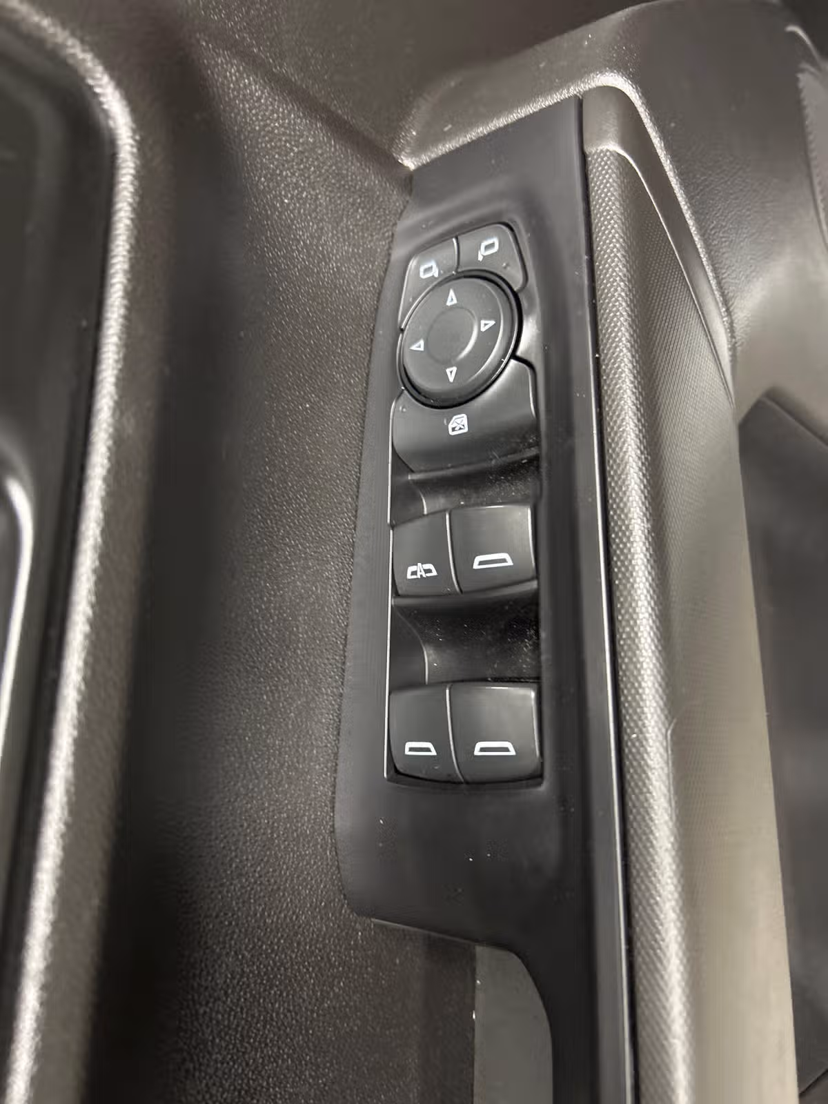 2020 Chevrolet Silverado 1500 Custom Crew Cab Image 9