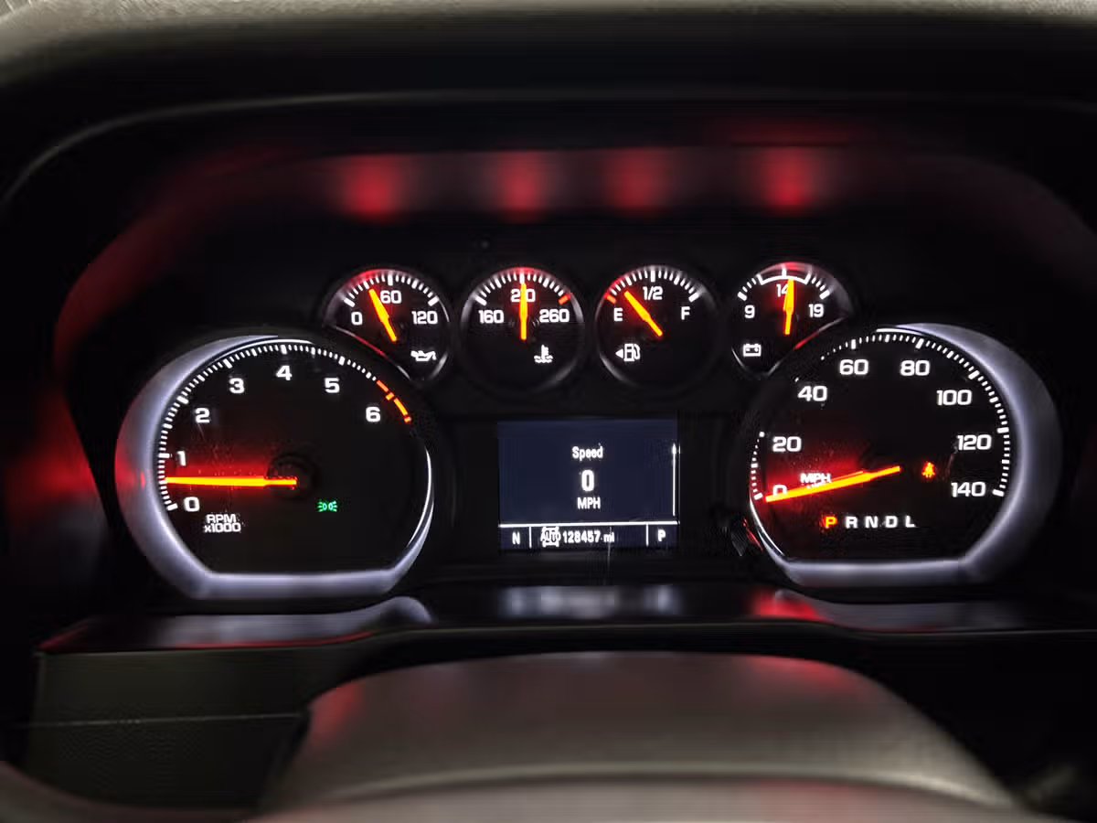 2020 Chevrolet Silverado 1500 Custom Crew Cab Image 17
