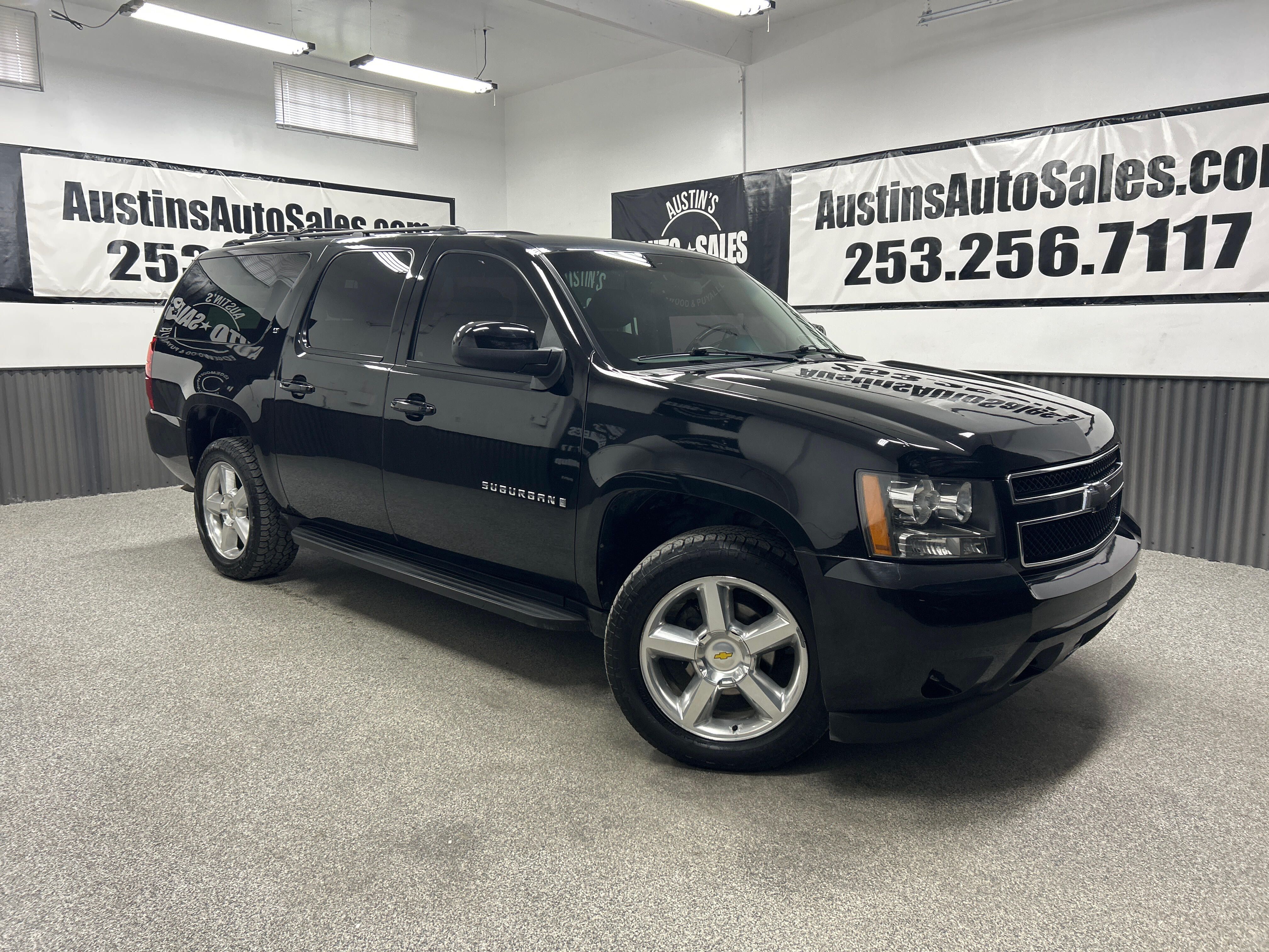 2009 Chevrolet Suburban 4WD 1500 LT1's photo