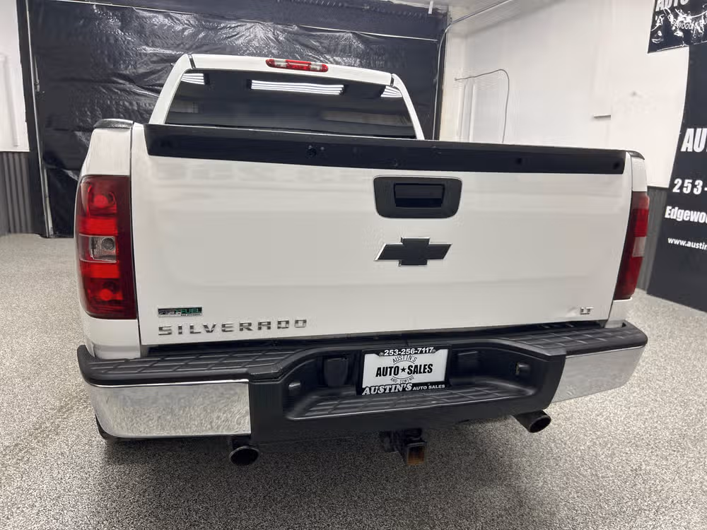 2011 Chevrolet Silverado 1500 LT Crew Cab Image 5