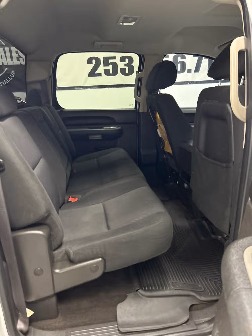2011 Chevrolet Silverado 1500 LT Crew Cab Image 9