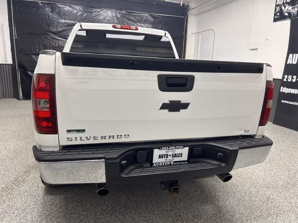 2011 Chevrolet Silverado 1500 LT Crew Cab Image 5