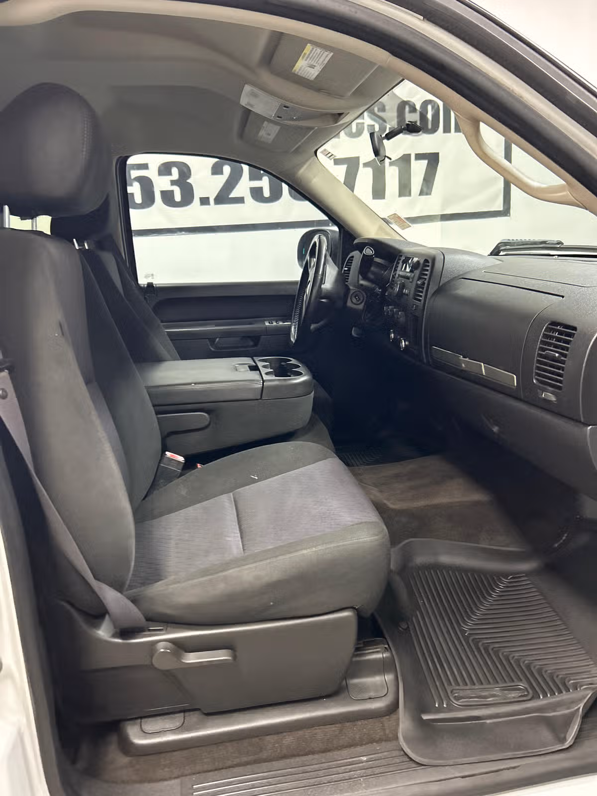 2011 Chevrolet Silverado 1500 LT Crew Cab Image 10