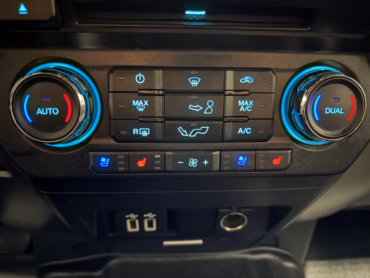 2018 Ford F-150 Lariat SuperCrew Image 15