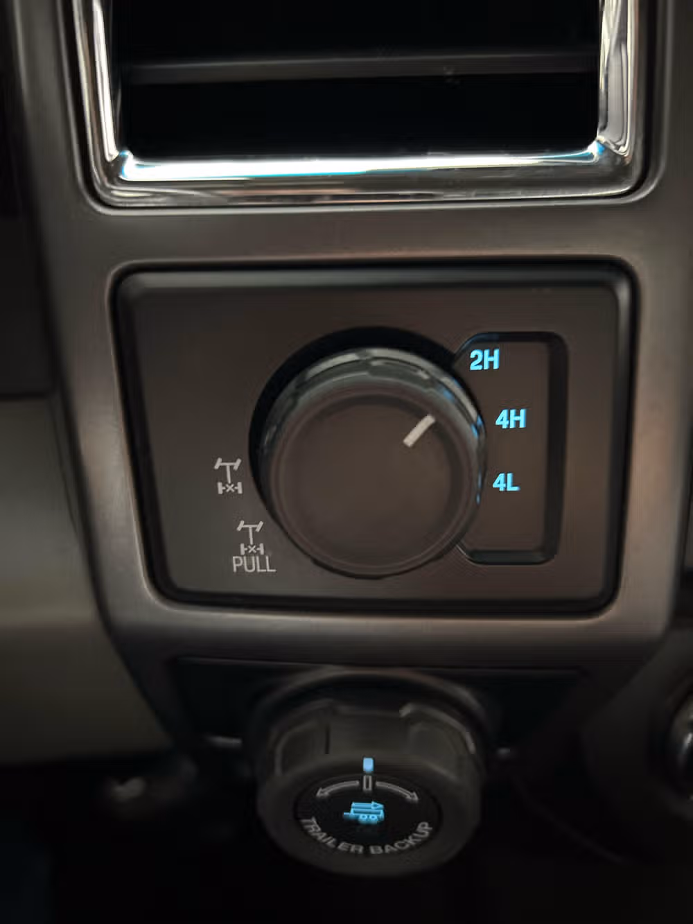 2016 Ford F-150 XLT SuperCrew Image 14