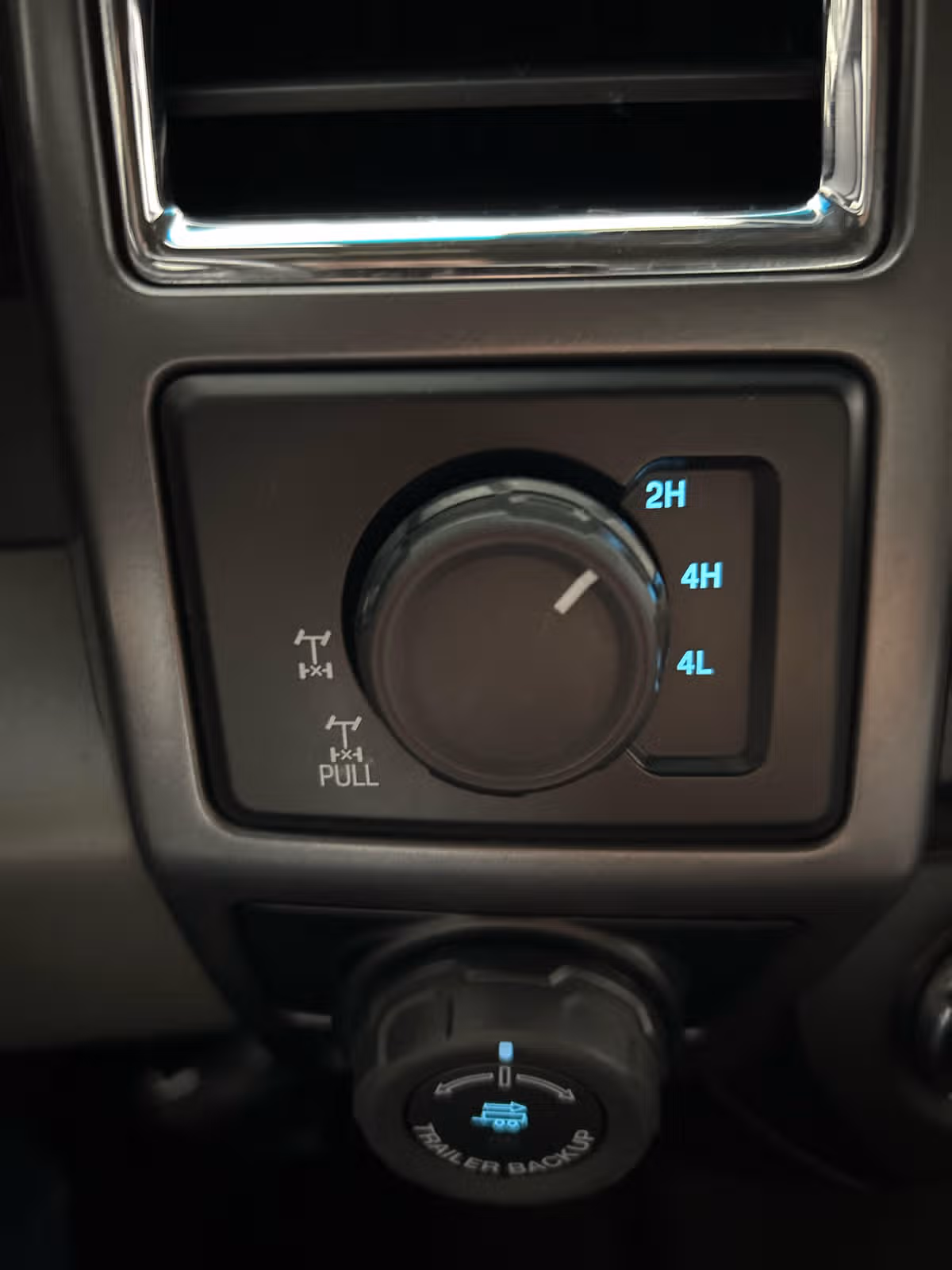 2016 Ford F-150 XLT SuperCrew Image 14