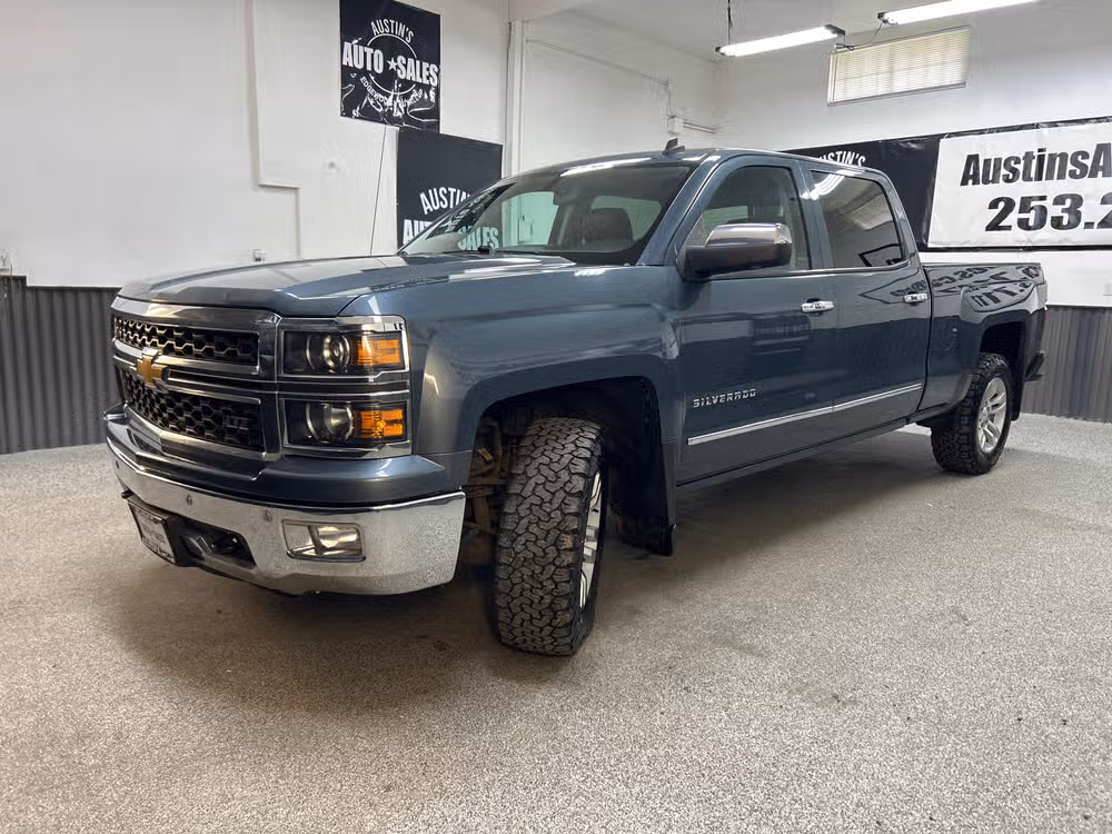 2014 Chevrolet Silverado 1500 LTZ Z71 Crew Cab Image 3