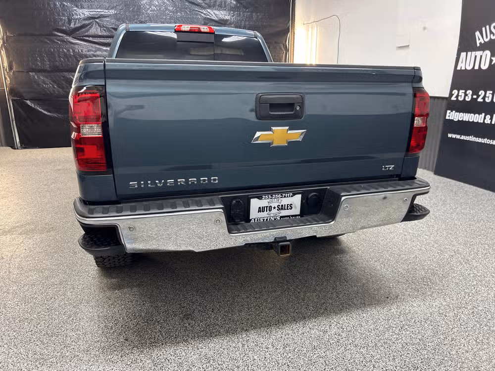 2014 Chevrolet Silverado 1500 LTZ Z71 Crew Cab Image 5