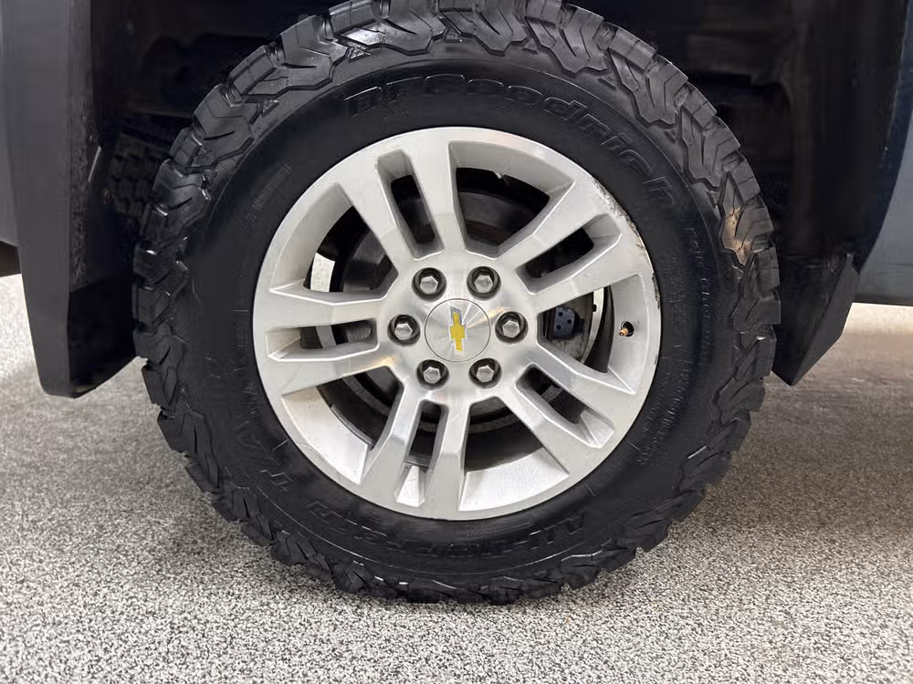 2014 Chevrolet Silverado 1500 LTZ Z71 Crew Cab Image 7