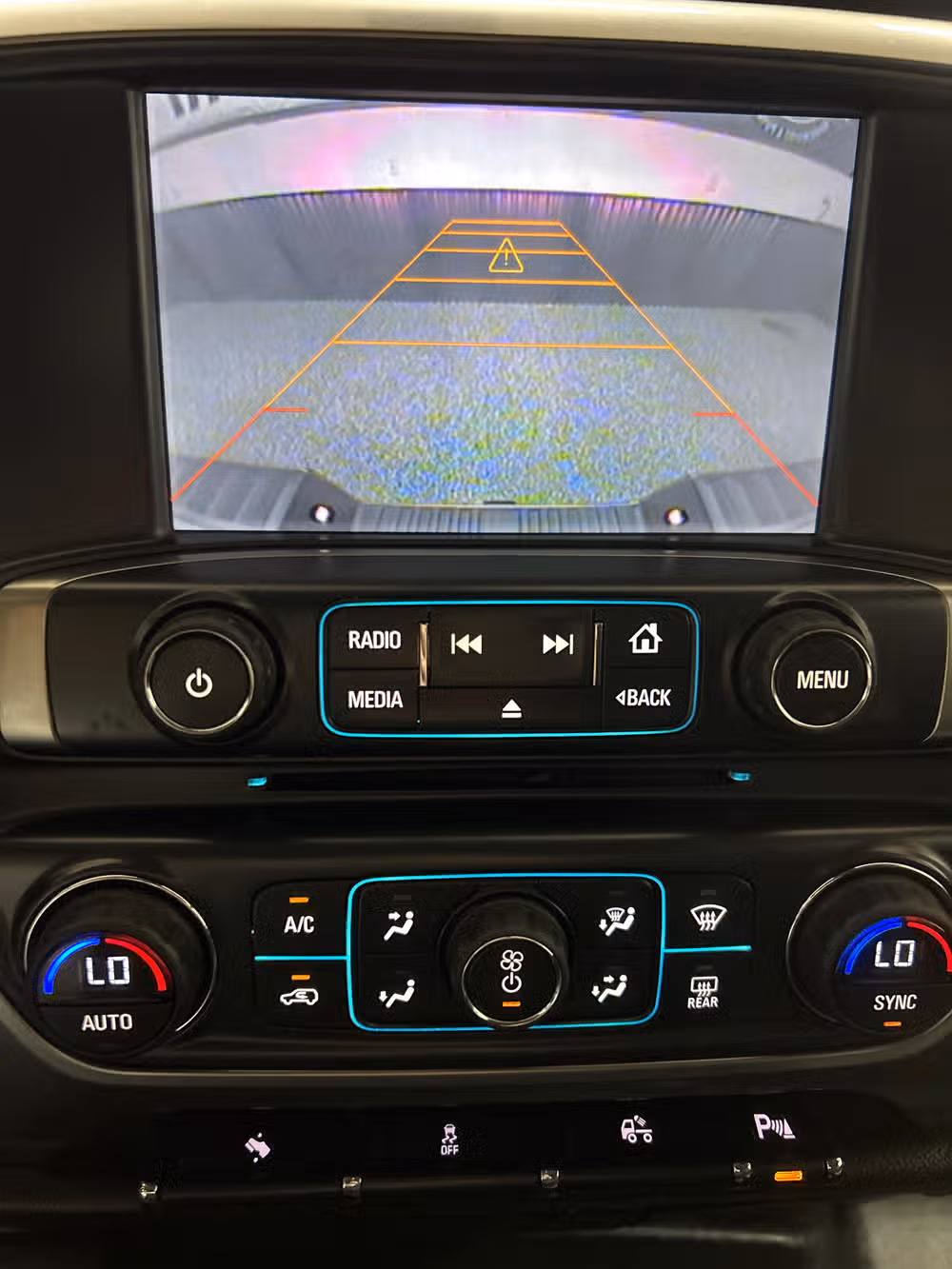 2014 Chevrolet Silverado 1500 LTZ Z71 Crew Cab Image 14