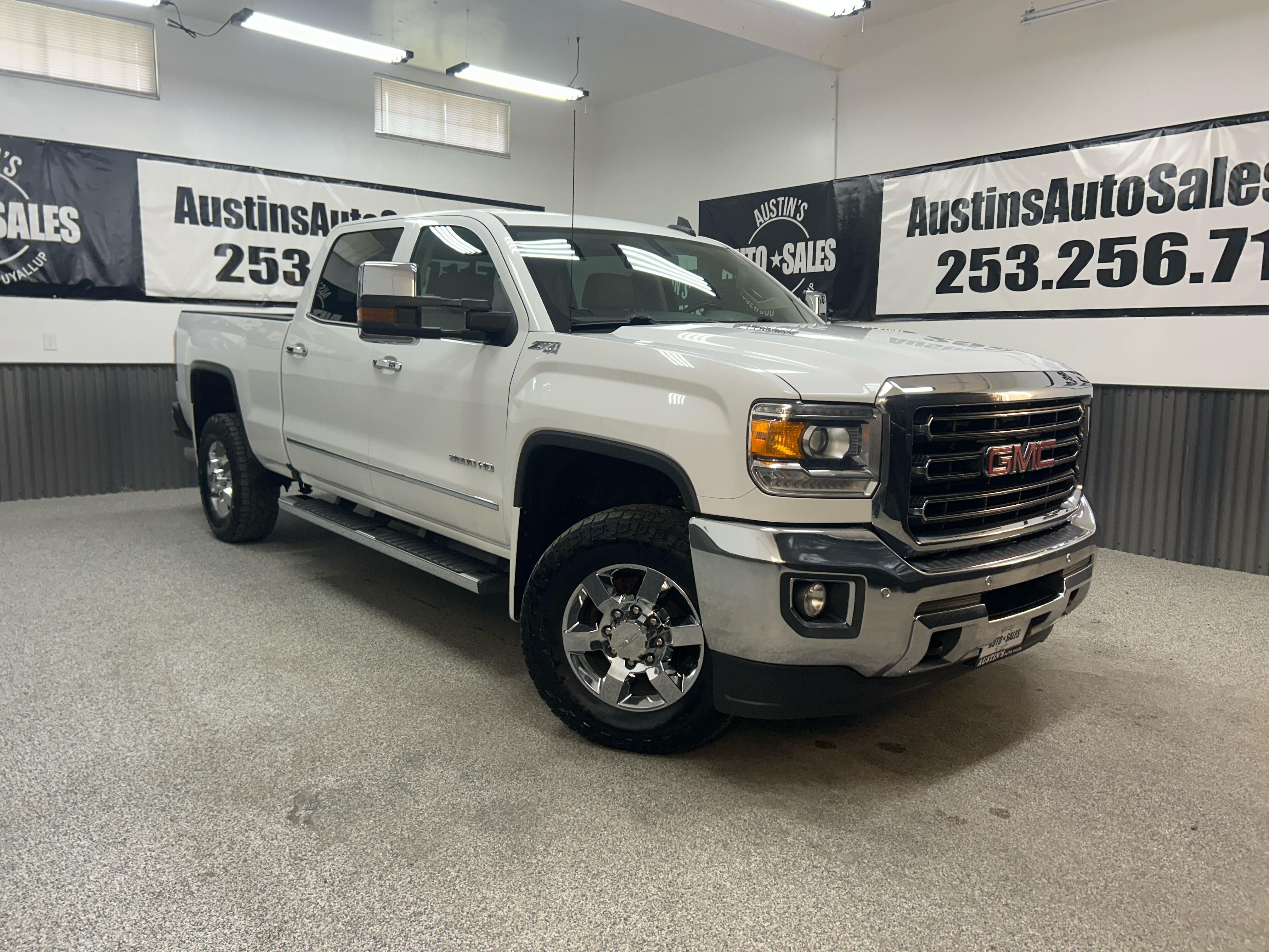 Summit White 2016 GMC Sierra 3500HD SLT Crew Cab 4WD Pickup Truck Four-Wheel Drive Automatic