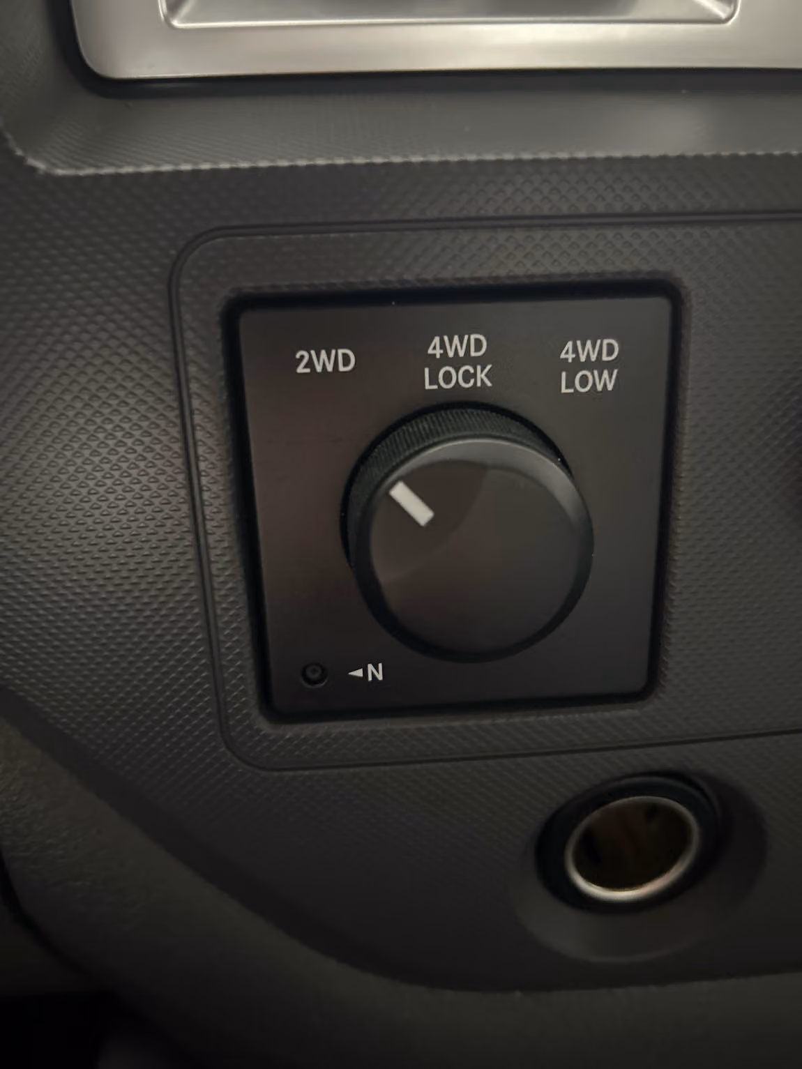 2007 Dodge Ram 3500 SLT Quad Cab Image 14