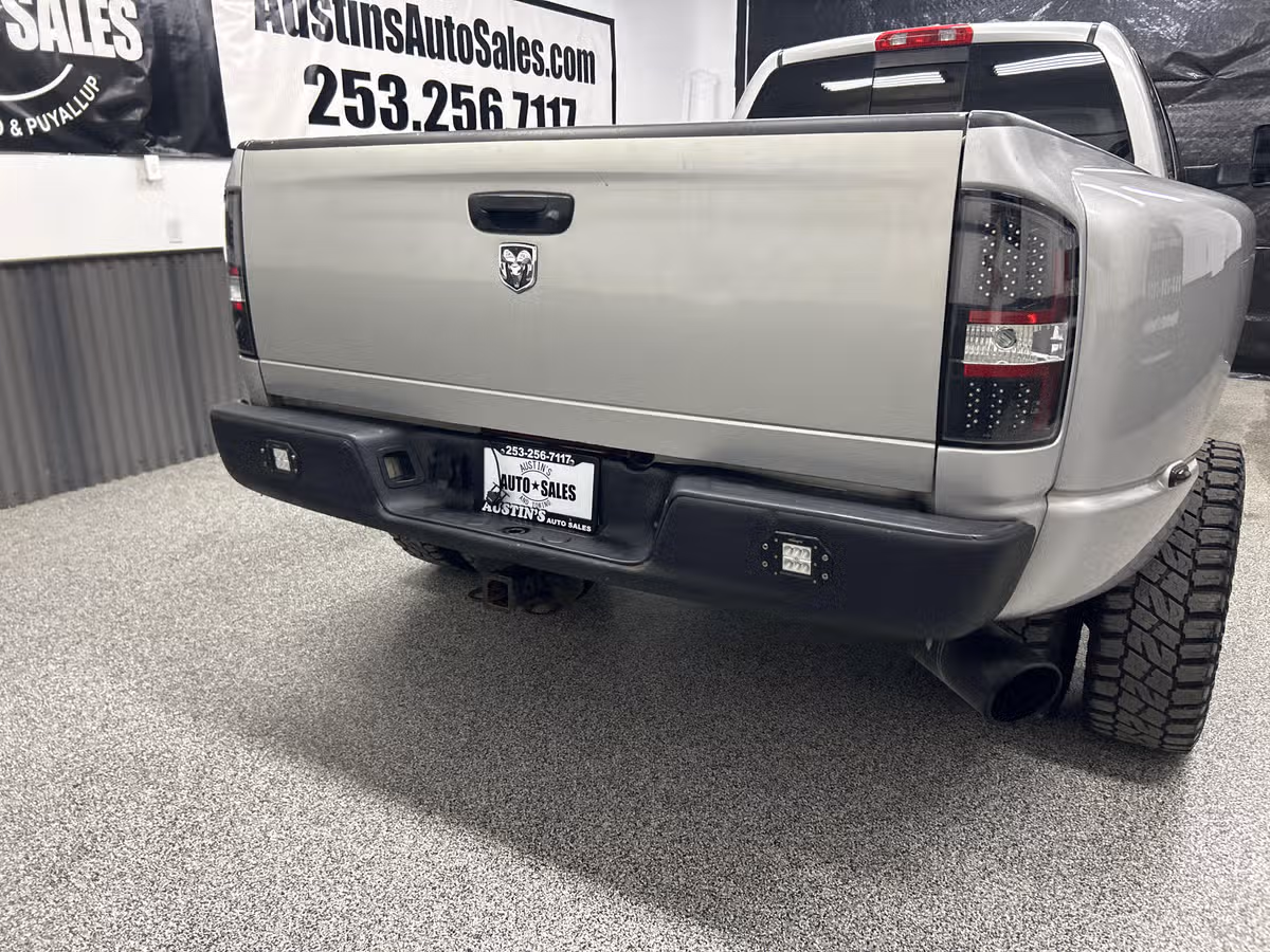 2007 Dodge Ram 3500 ST Quad Cab Image 5
