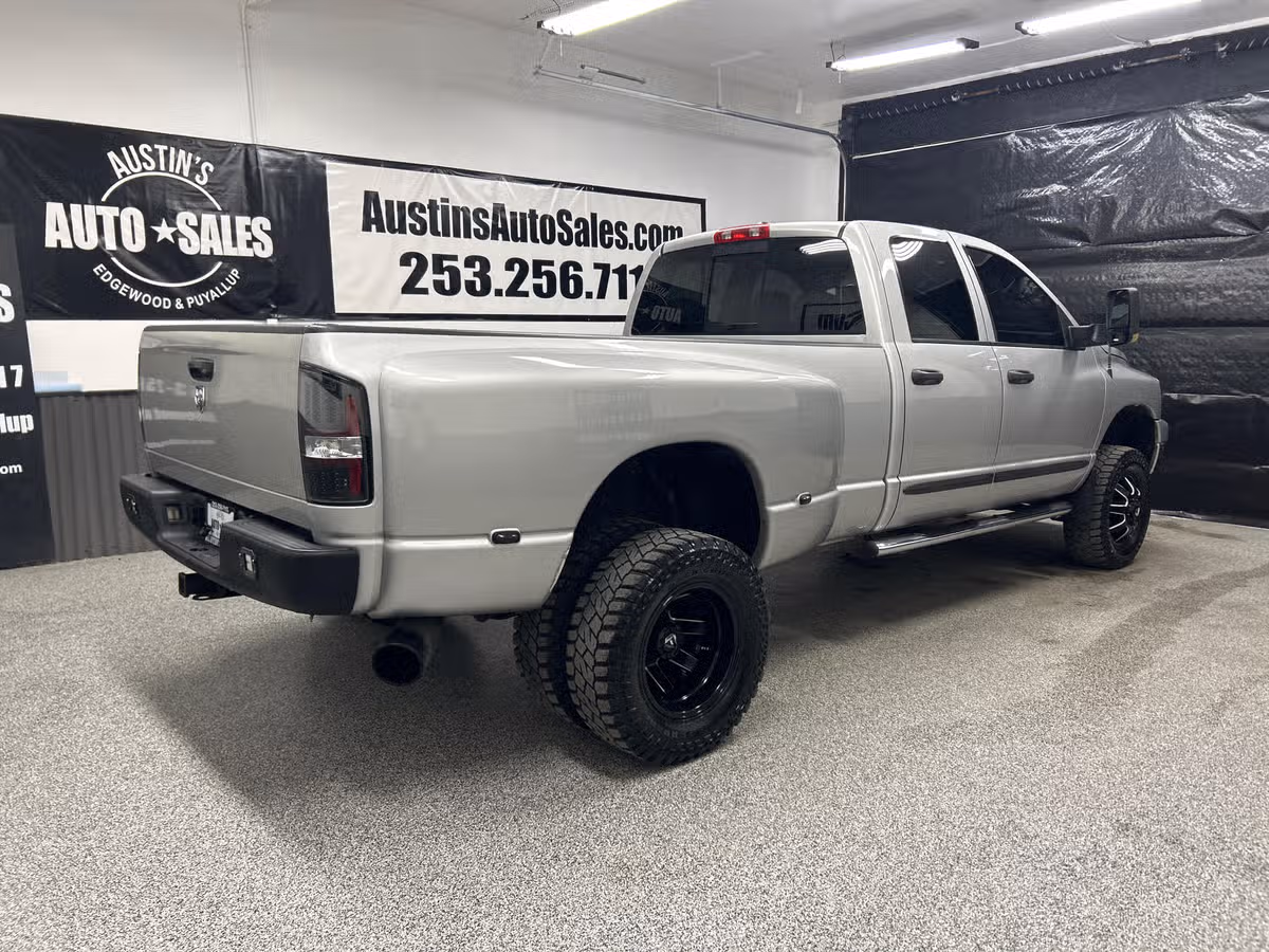 2007 Dodge Ram 3500 ST Quad Cab Image 6