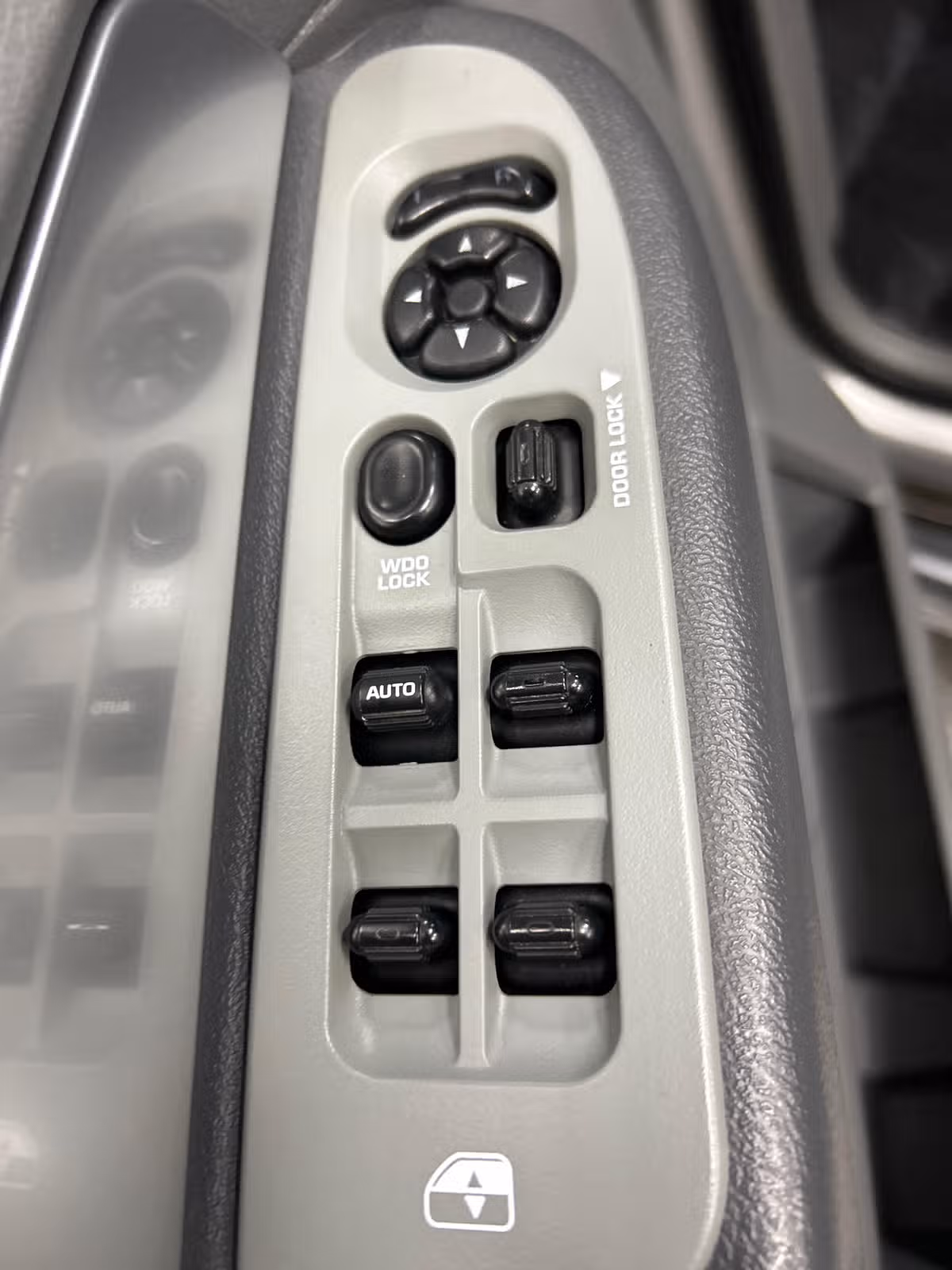2007 Dodge Ram 3500 ST Quad Cab Image 9