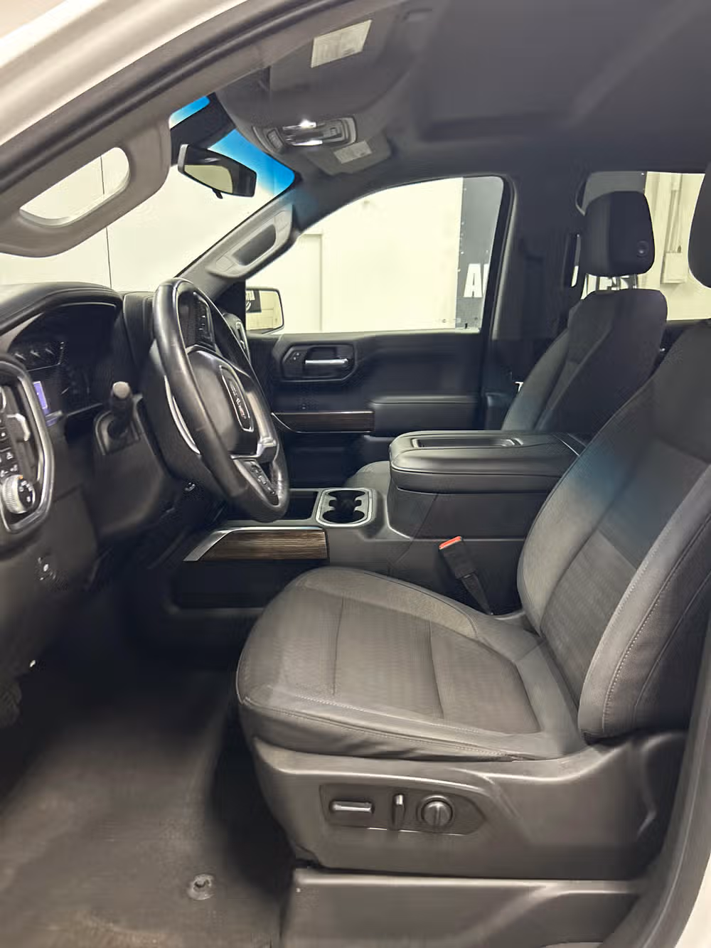2019 GMC Sierra 1500 Elevation Crew Cab Image 8
