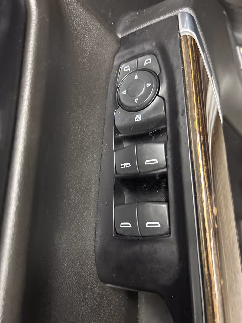 2019 GMC Sierra 1500 Elevation Crew Cab Image 9