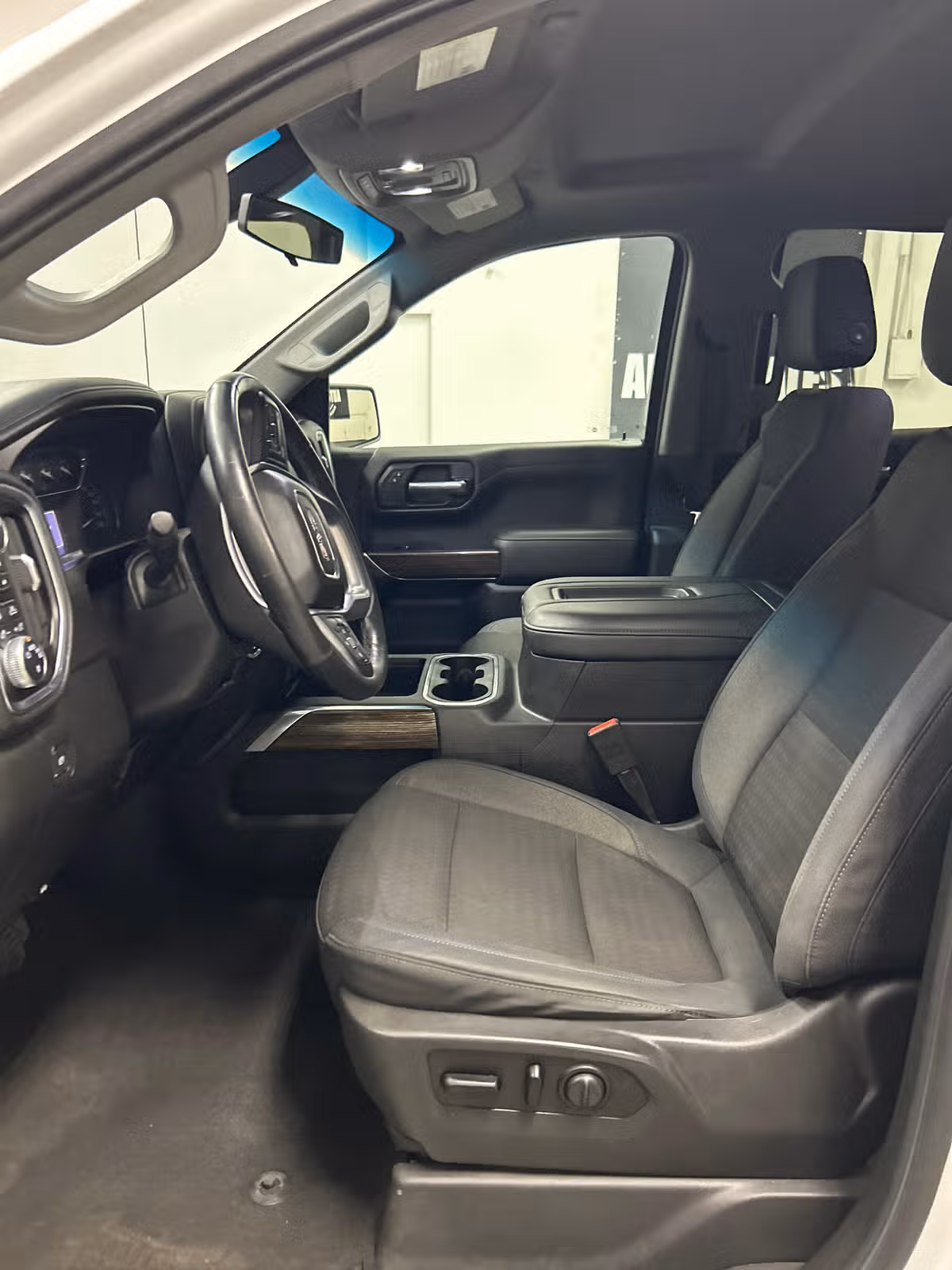 2019 GMC Sierra 1500 Elevation Crew Cab Image 8