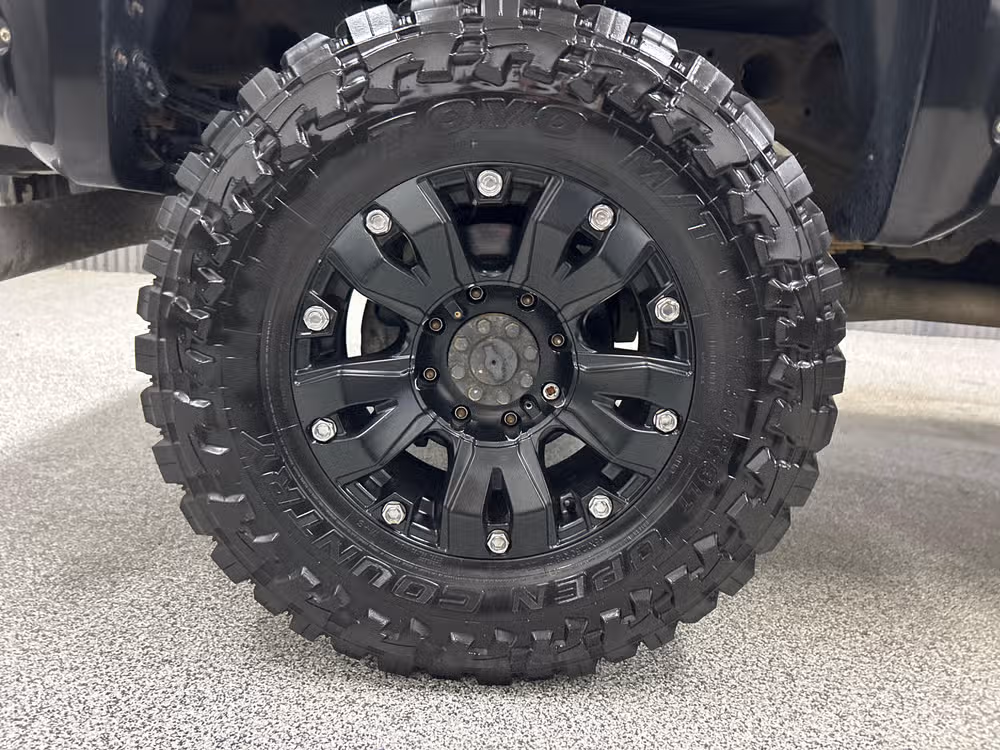 2012 Chevrolet Silverado 2500HD LTZ Crew Cab Image 2