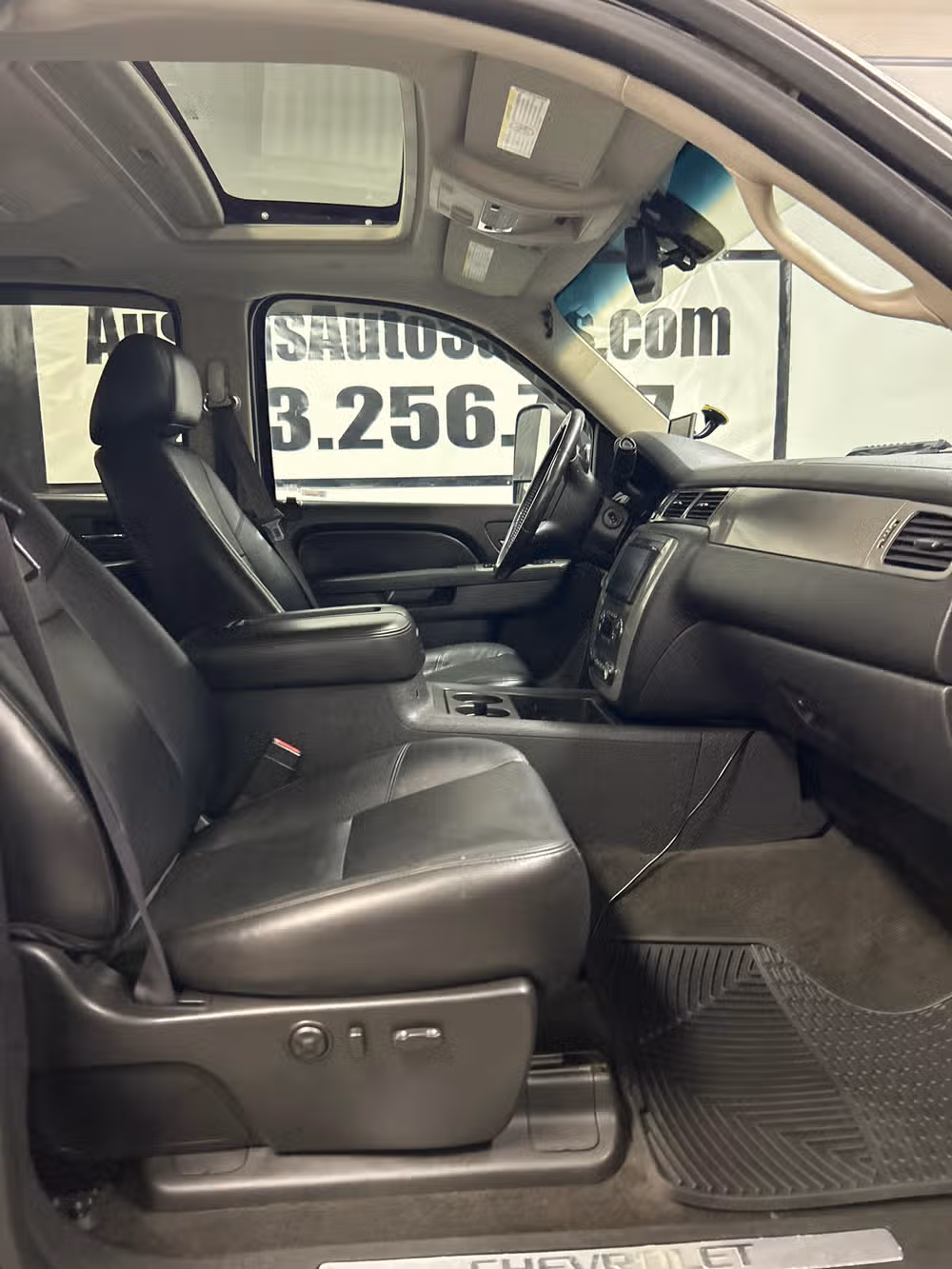 2012 Chevrolet Silverado 2500HD LTZ Crew Cab Image 13