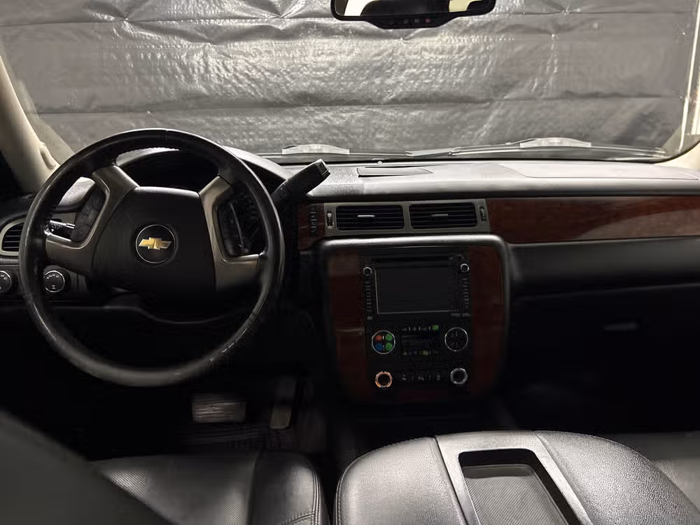 2014 Chevrolet Tahoe LTZ Image 11