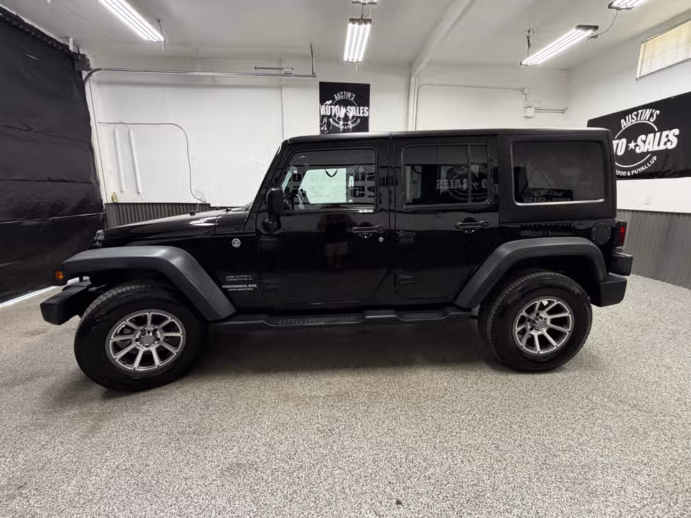 2011 Jeep Wrangler Unlimited Sport Image 7