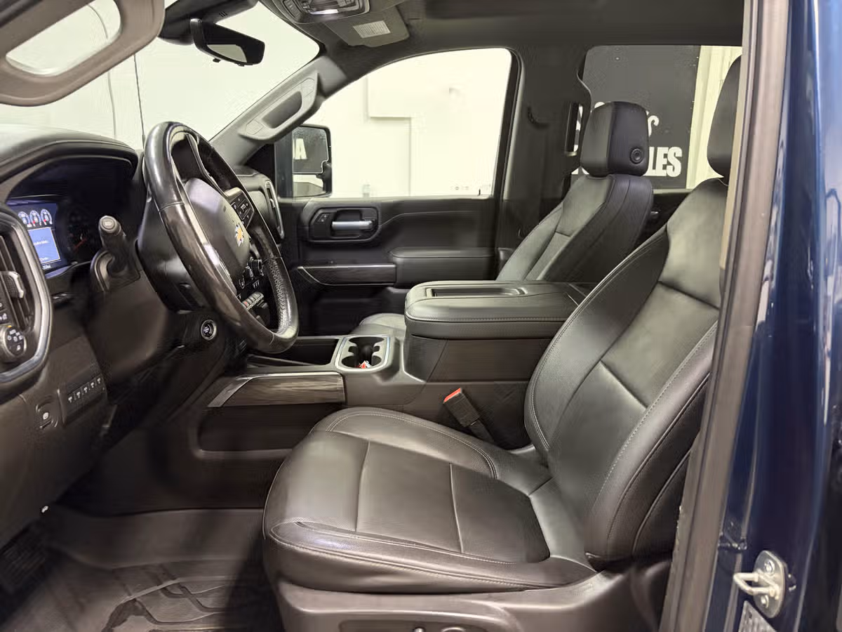 2021 Chevrolet Silverado 2500HD LTZ Crew Cab Image 20