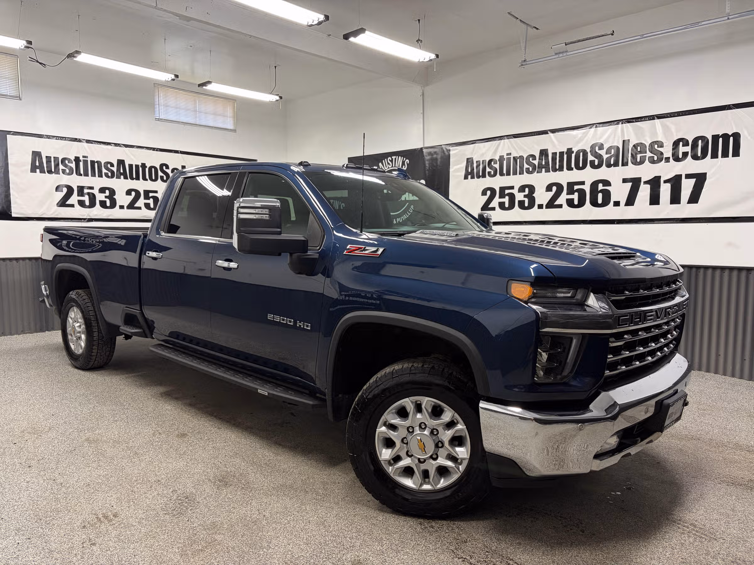2021 Chevrolet Silverado 2500HD LTZ Crew Cab Image 1