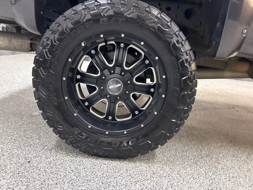 2016 Chevrolet Silverado 2500HD LTZ Crew Cab Image 7