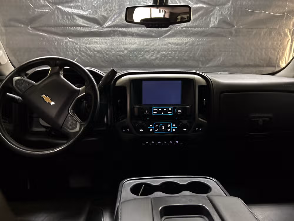 2016 Chevrolet Silverado 2500HD LTZ Crew Cab Image 11