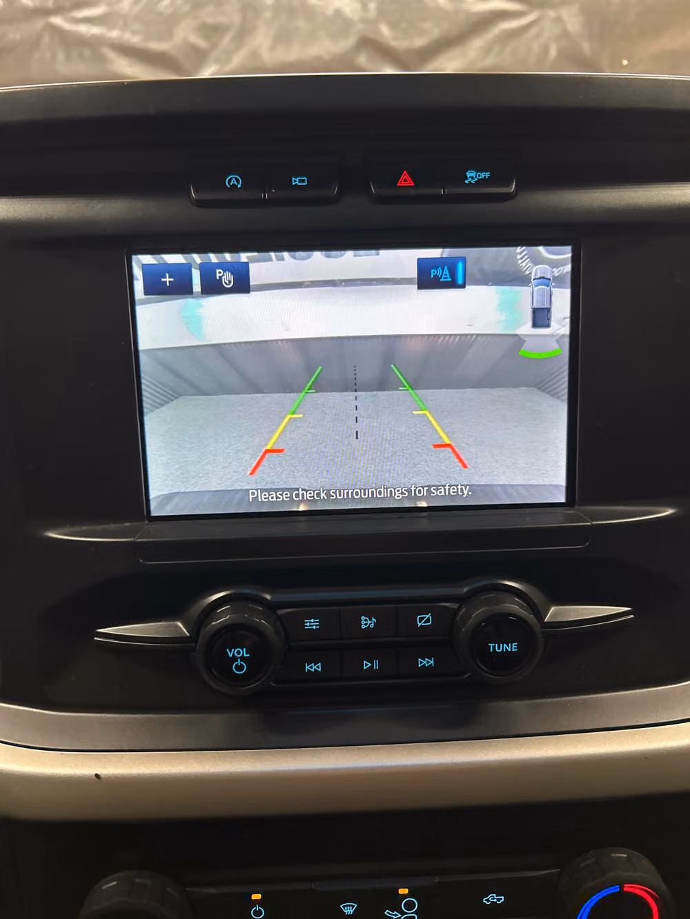 2021 Ford F-150 XL Regular Cab Image 13