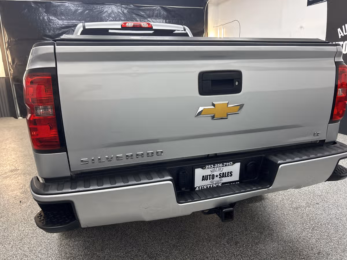 2018 Chevrolet Silverado 1500 LT Z71 Crew Cab Image 5