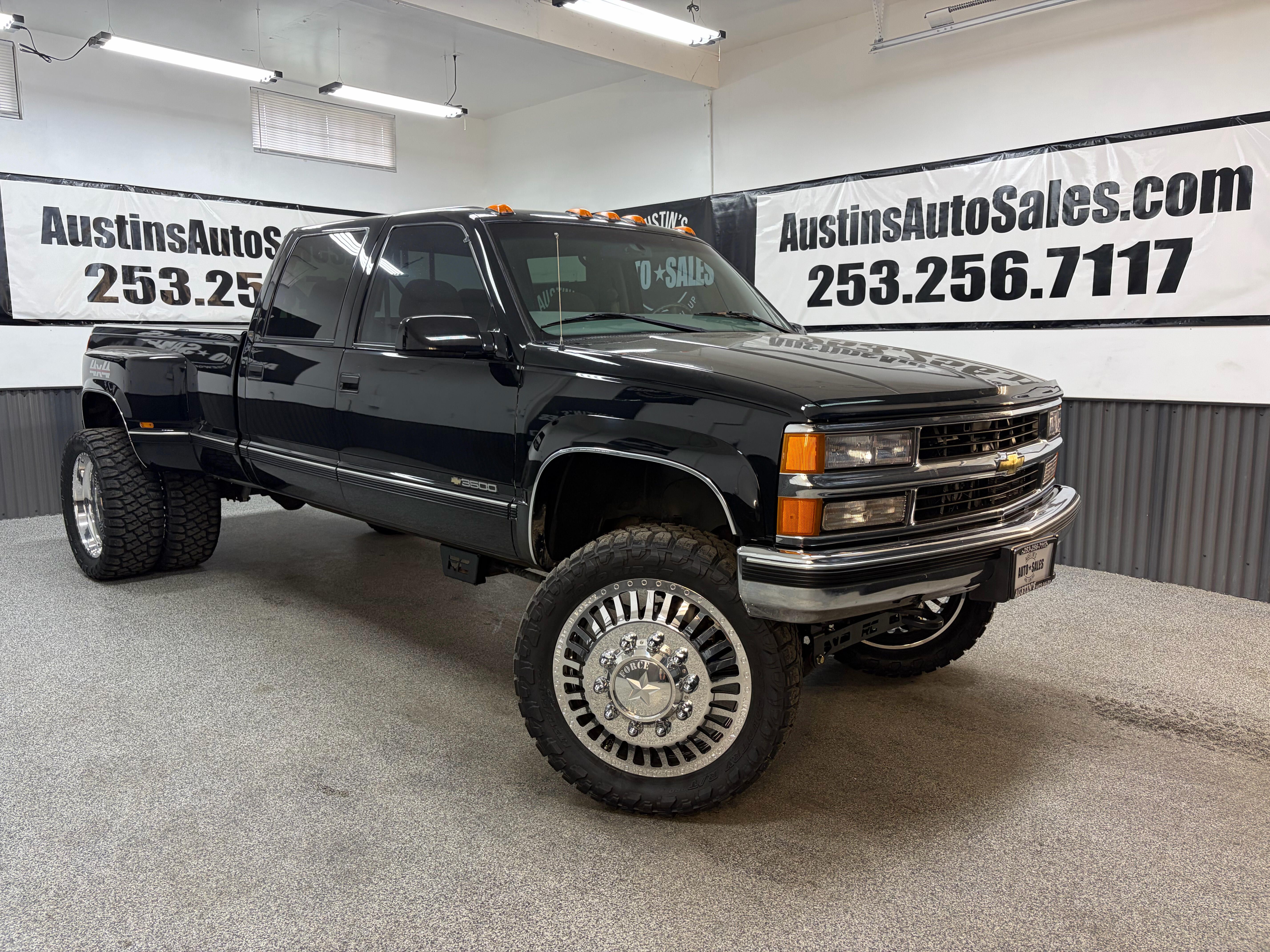 1998 Chevrolet K3500 CREW CAB CHASSIS CAB's photo
