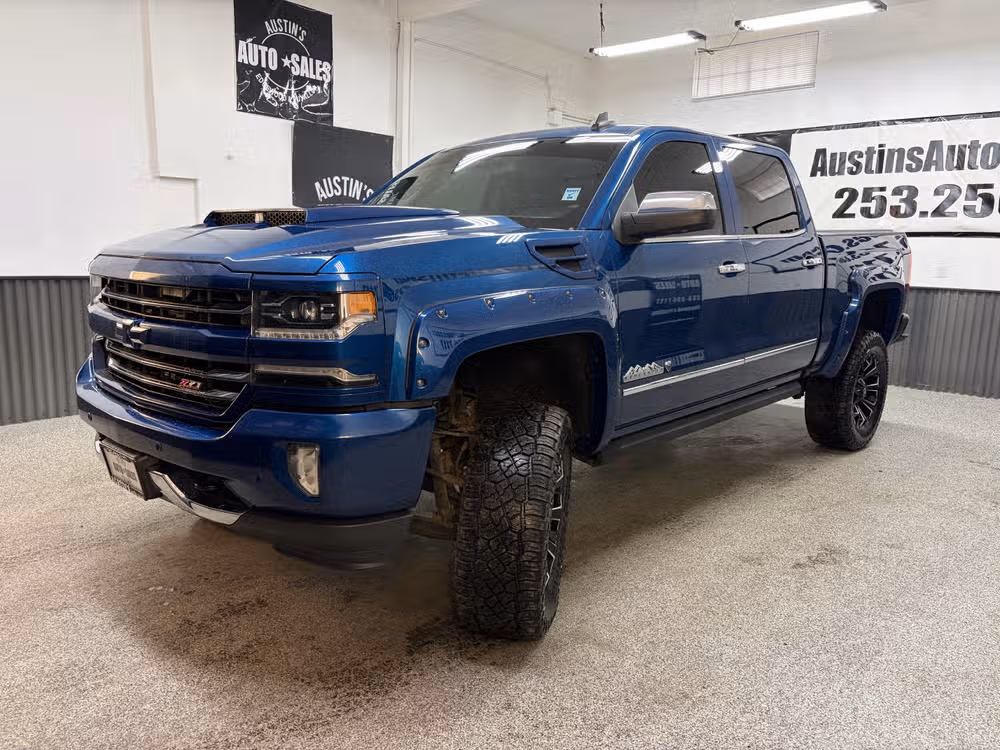 2018 Chevrolet Silverado 1500 LTZ Z71 Crew Cab Image 6