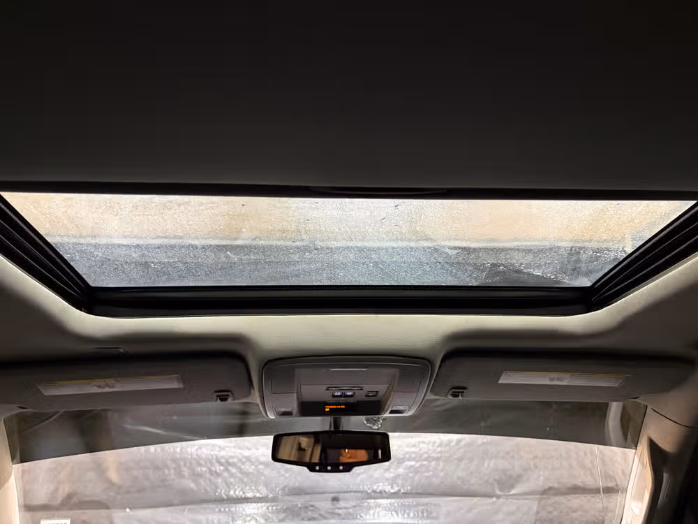 2018 Chevrolet Silverado 1500 LTZ Z71 Crew Cab Image 17