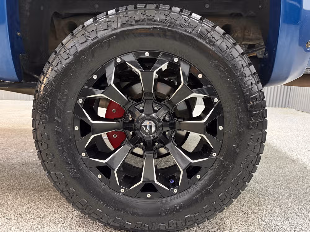 2018 Chevrolet Silverado 1500 LTZ Z71 Crew Cab Image 10