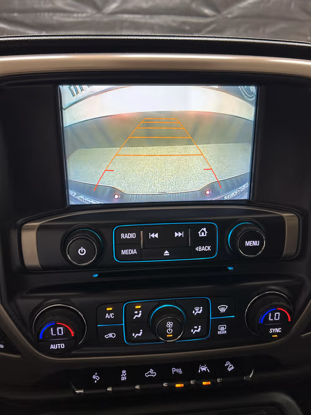2017 GMC Sierra 1500 Denali Crew Cab Image 15