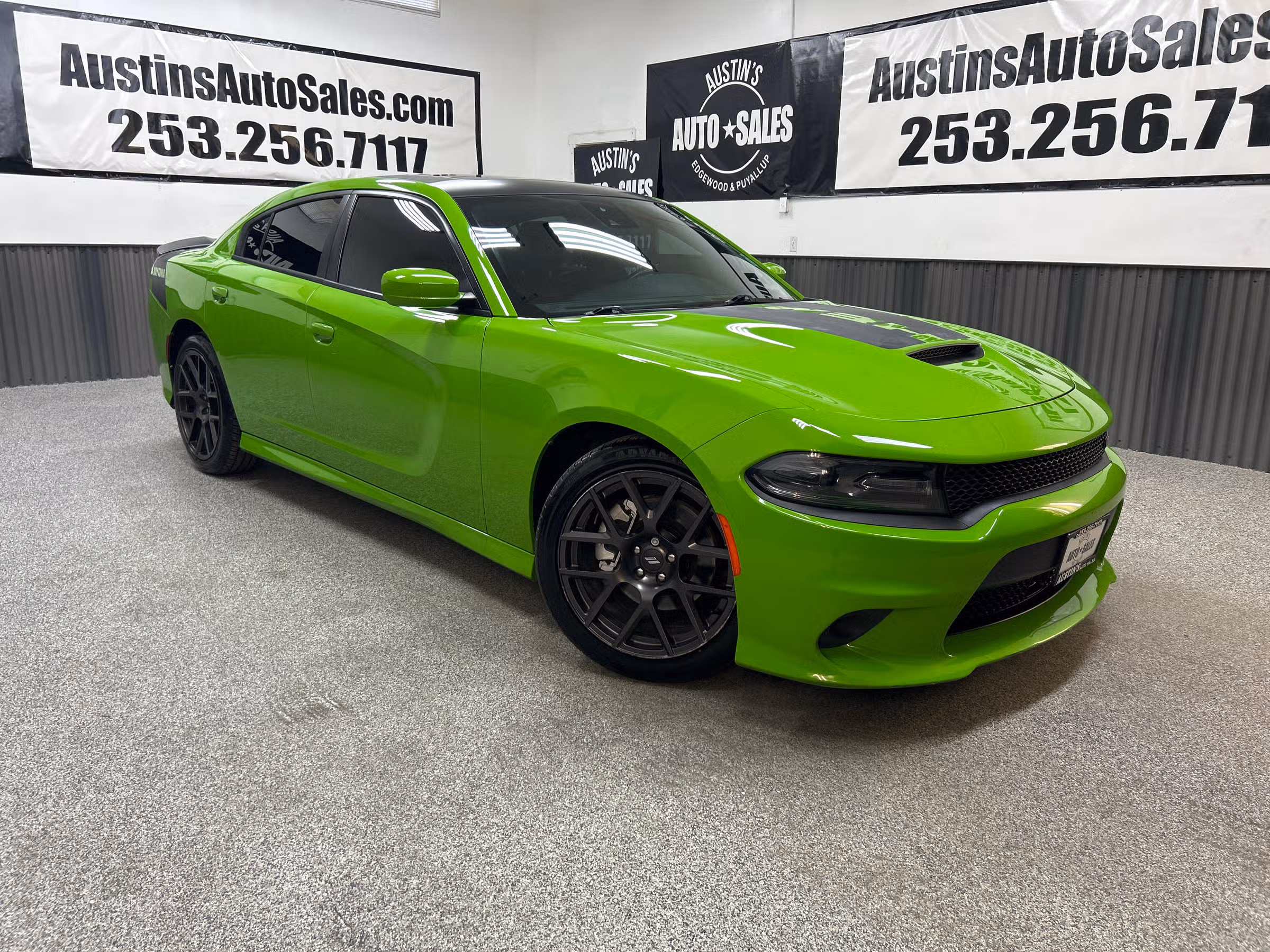 2017 Dodge Charger Daytona Image 1