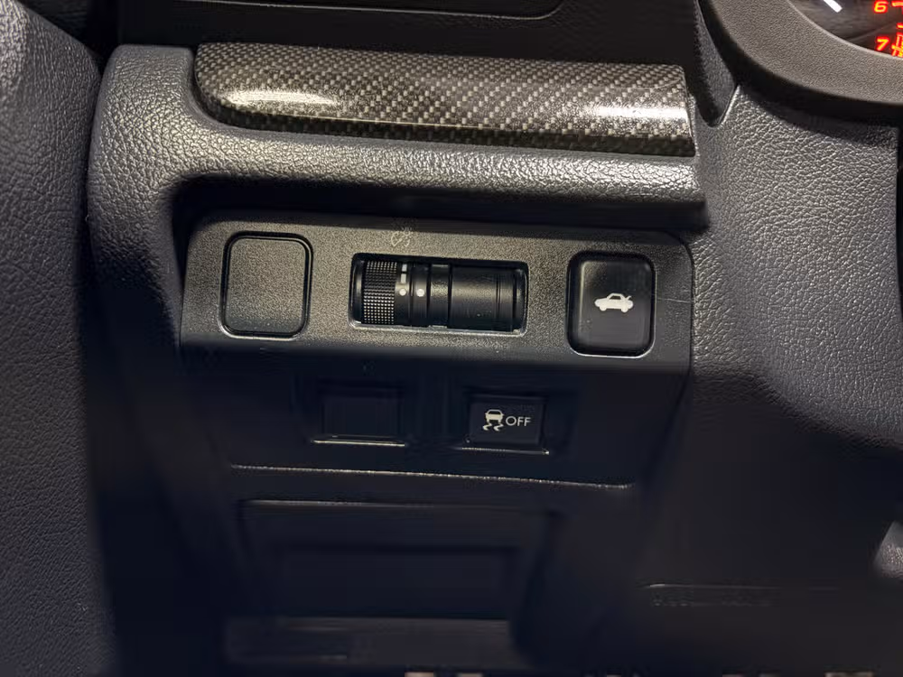 2017 Subaru WRX Premium Image 17