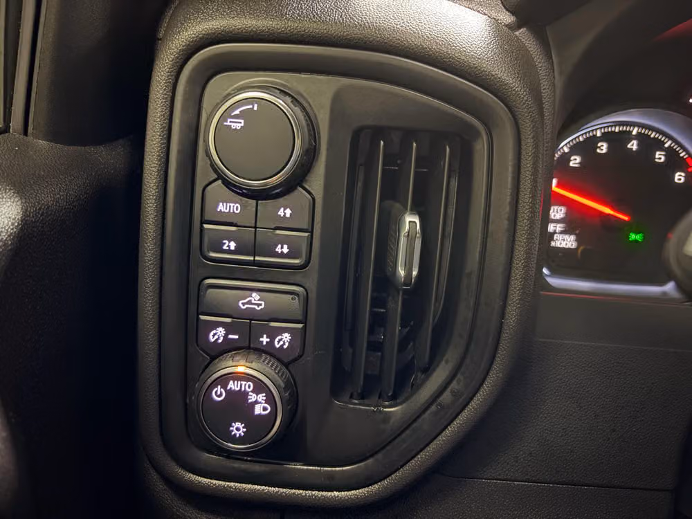 2024 Chevrolet Silverado 1500 Work Truck Regular Cab Image 15