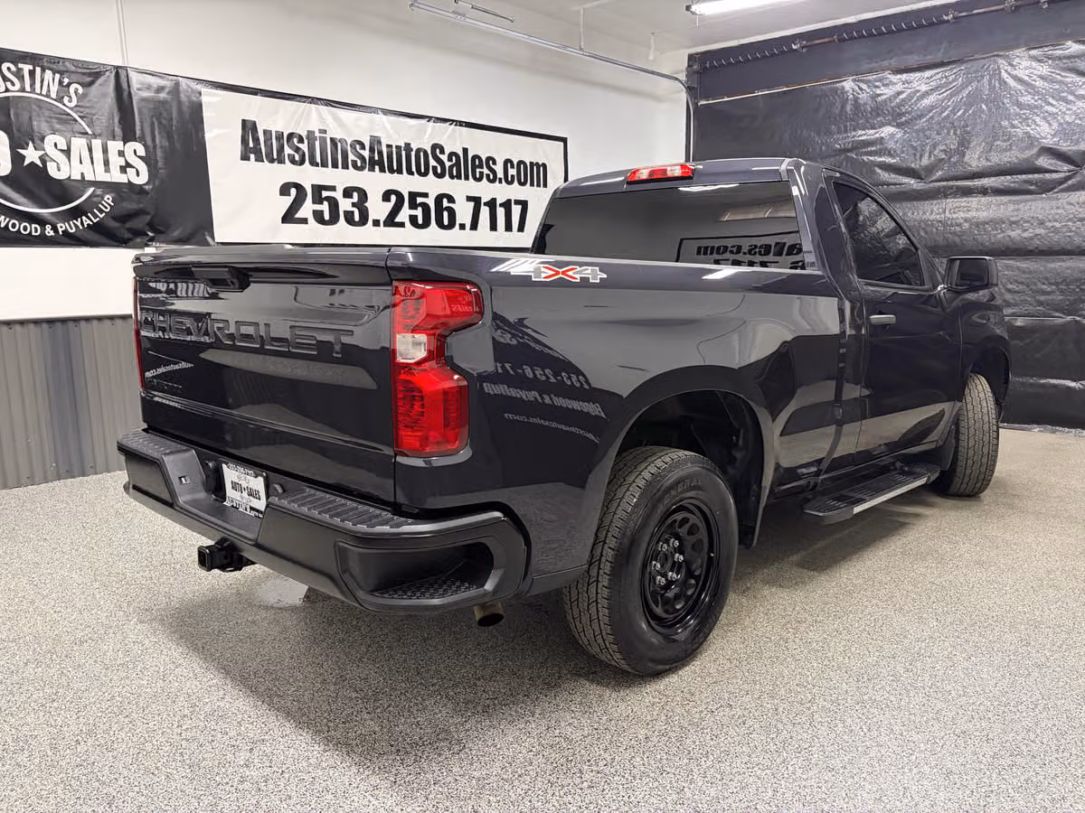 2024 Chevrolet Silverado 1500 Work Truck Regular Cab Image 3